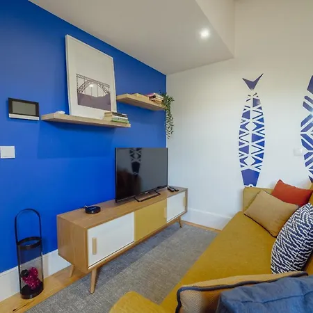 Downtown Prime With Terrace By Vacationy *