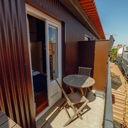 Downtown Prime With Terrace By Vacationy