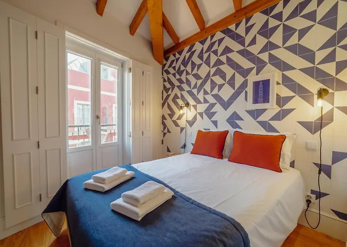 Downtown Prime With Terrace By Vacationy Διαμέρισμα