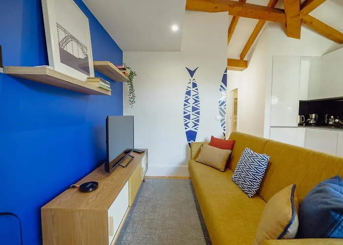 Downtown Prime With Terrace By Vacationy ポルト